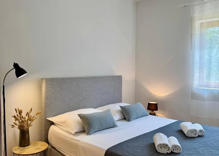 Apartment La Mare Posedarje